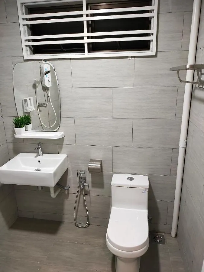 Вилла 58 Kota Laksamana - Near Jonker Street For 10 To 15 Pax Малакка