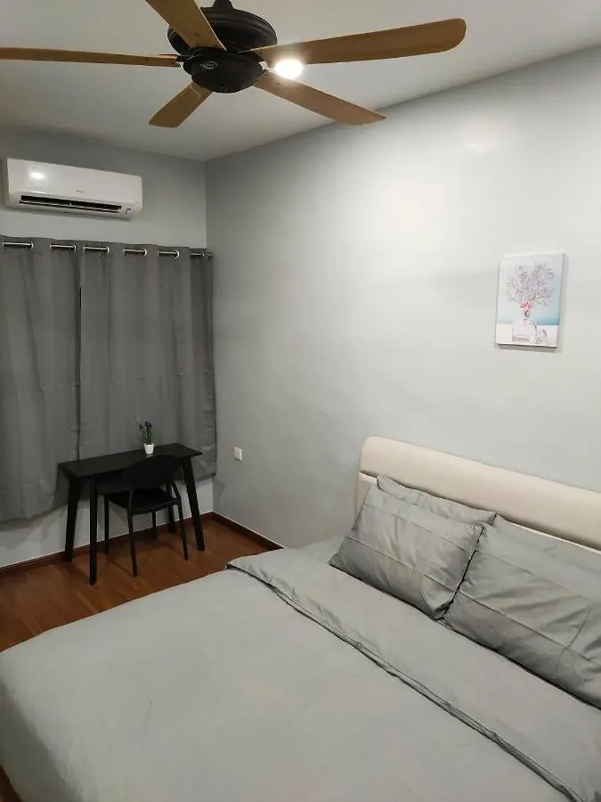 Вилла 58 Kota Laksamana - Near Jonker Street For 10 To 15 Pax Малакка 0*,