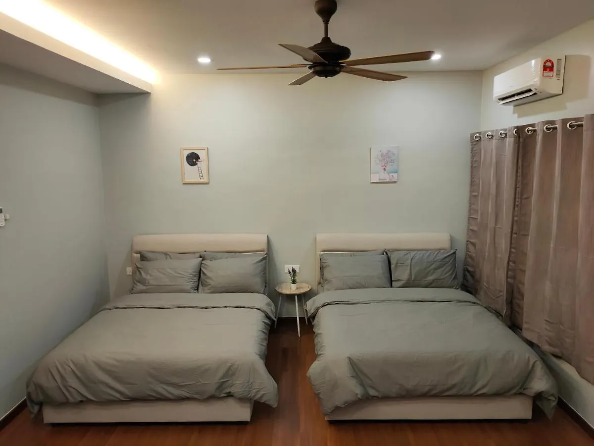 Willa 58 Kota Laksamana - Near Jonker Street For 10 To 15 Pax Melaka 0*,  Malezja